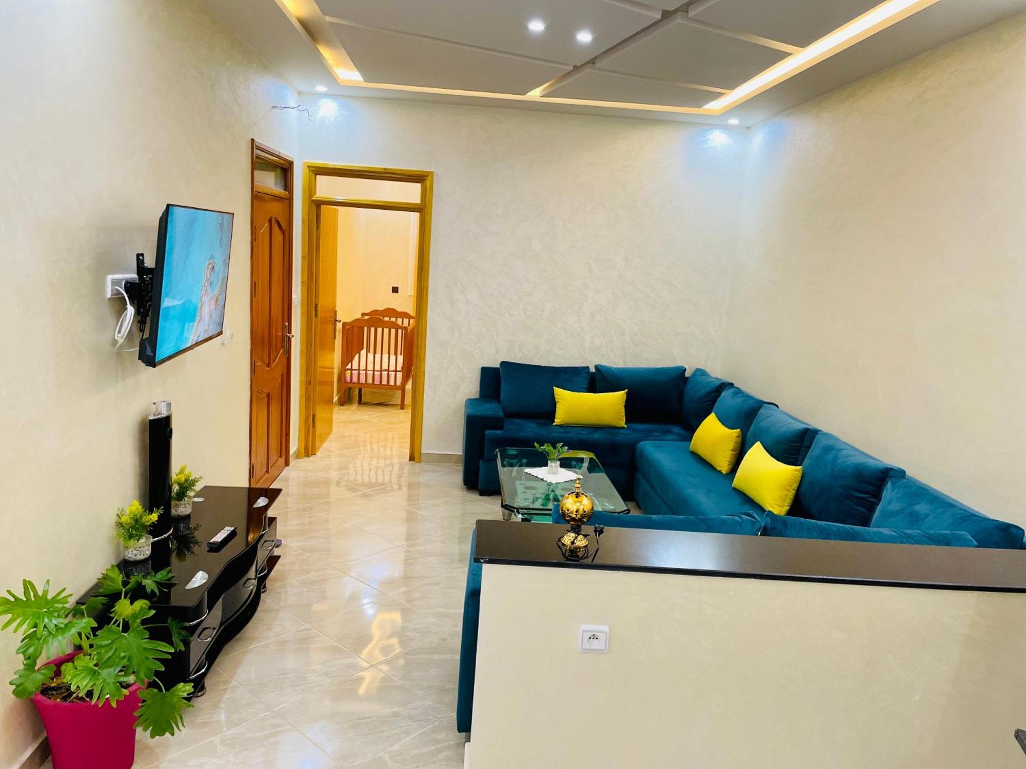 Appartement Pour Famille Avec Enfant Al Hoceima Exterior photo